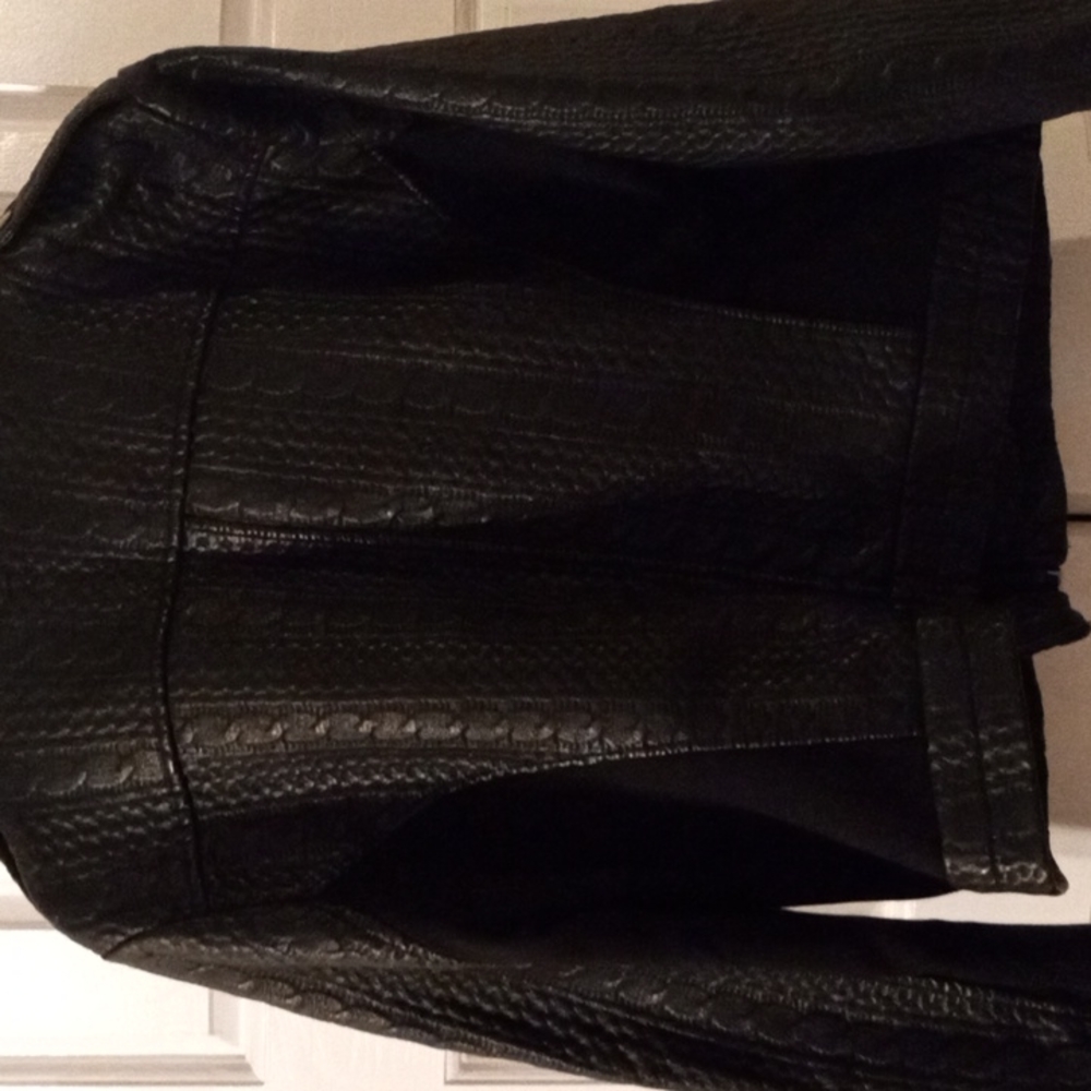 Jacket - Picture 5 of 5